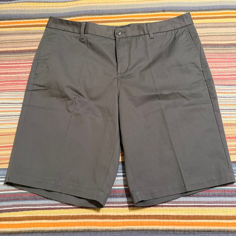 Lands End Chino Shorts Womens 16 Gray Cotton Blend Bermuda Flat Front Casual
